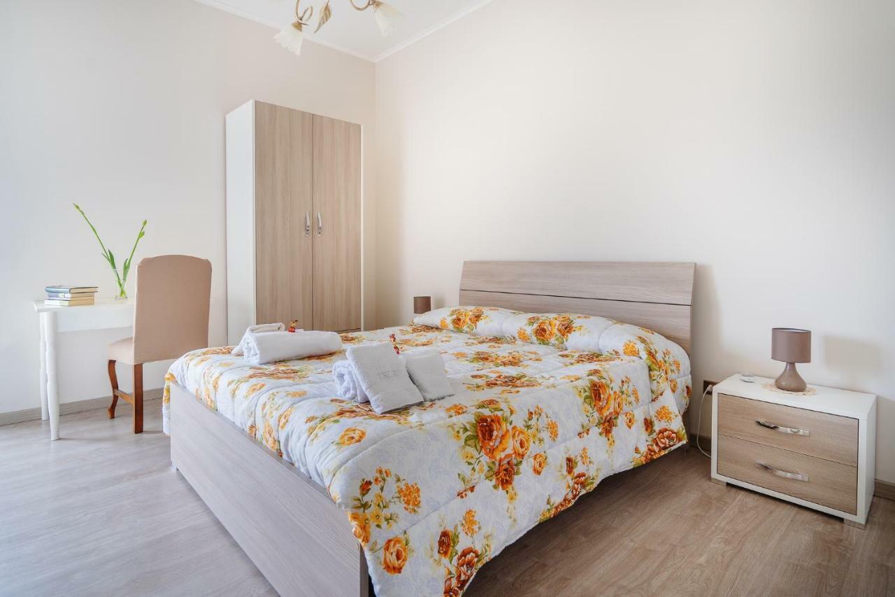 דירות ויקו אקוונסה Casa Floriana מראה חיצוני תמונה
